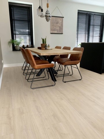 Oakland6105 7105interieurfoto